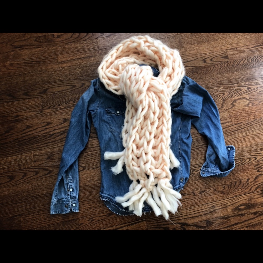 big yarn chnky knit scarf